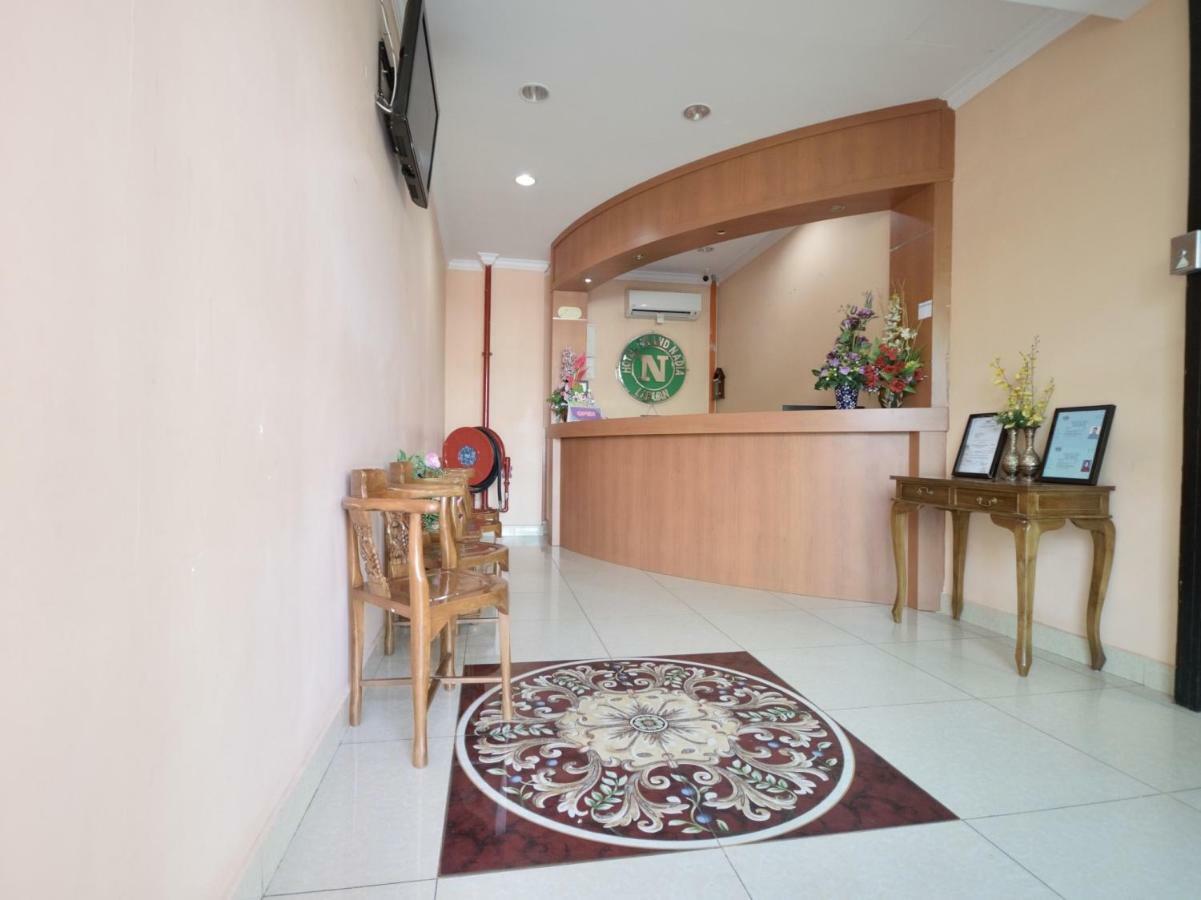 Oyo 892 Hotel Grand Nadia Λαμπουάν Εξωτερικό φωτογραφία